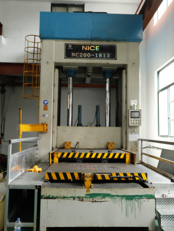 Moulding machine